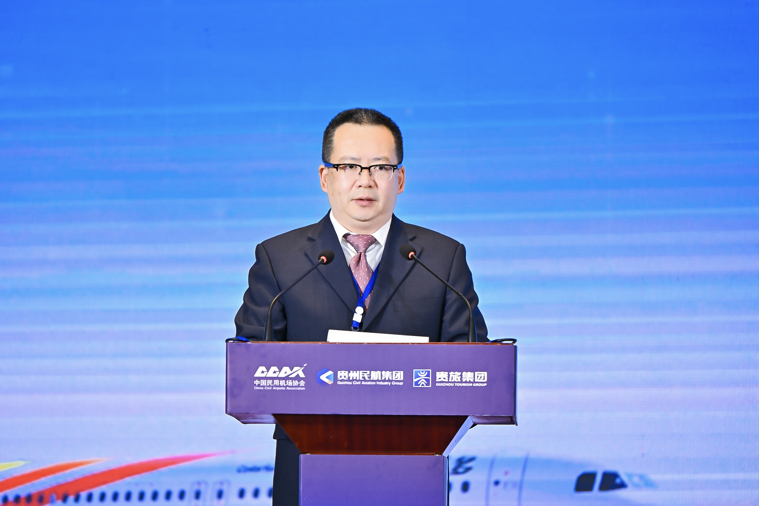 李小虎致辞.jpg 李小虎致辞.jpg
